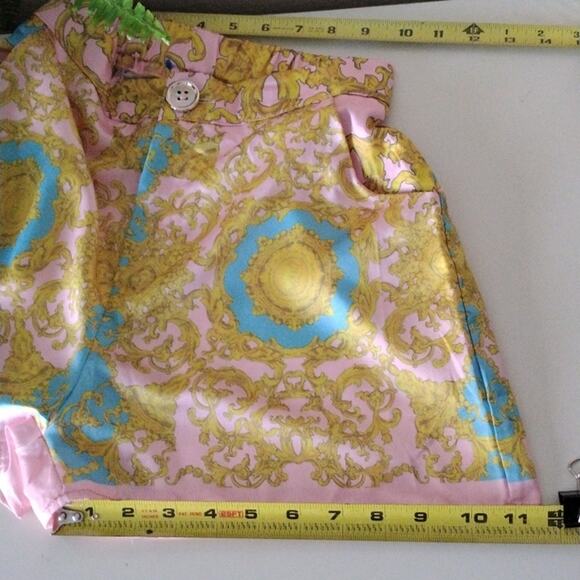 Italian Designer Style Silky Baggy Shorts Size Small Pink Yellow Baroque Italy - Picture 11 of 13
